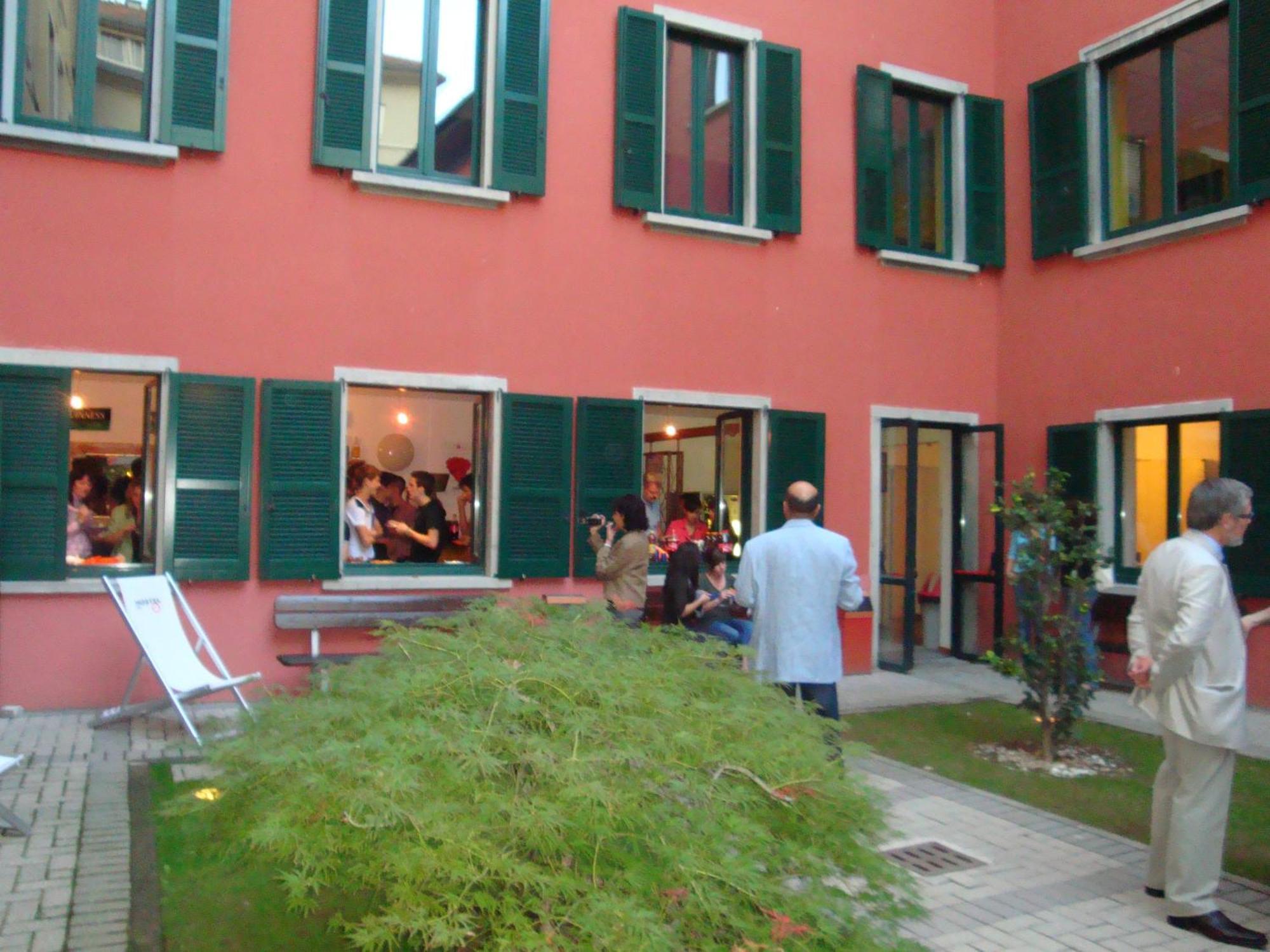 Central Hostel Bg Bergame Extérieur photo
